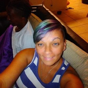 Meet your Posher, Carmen